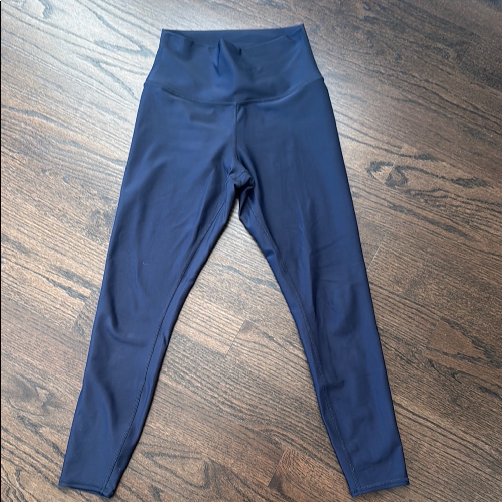 ALO Yoga Airlift 7/8 Leggings Navy Blue